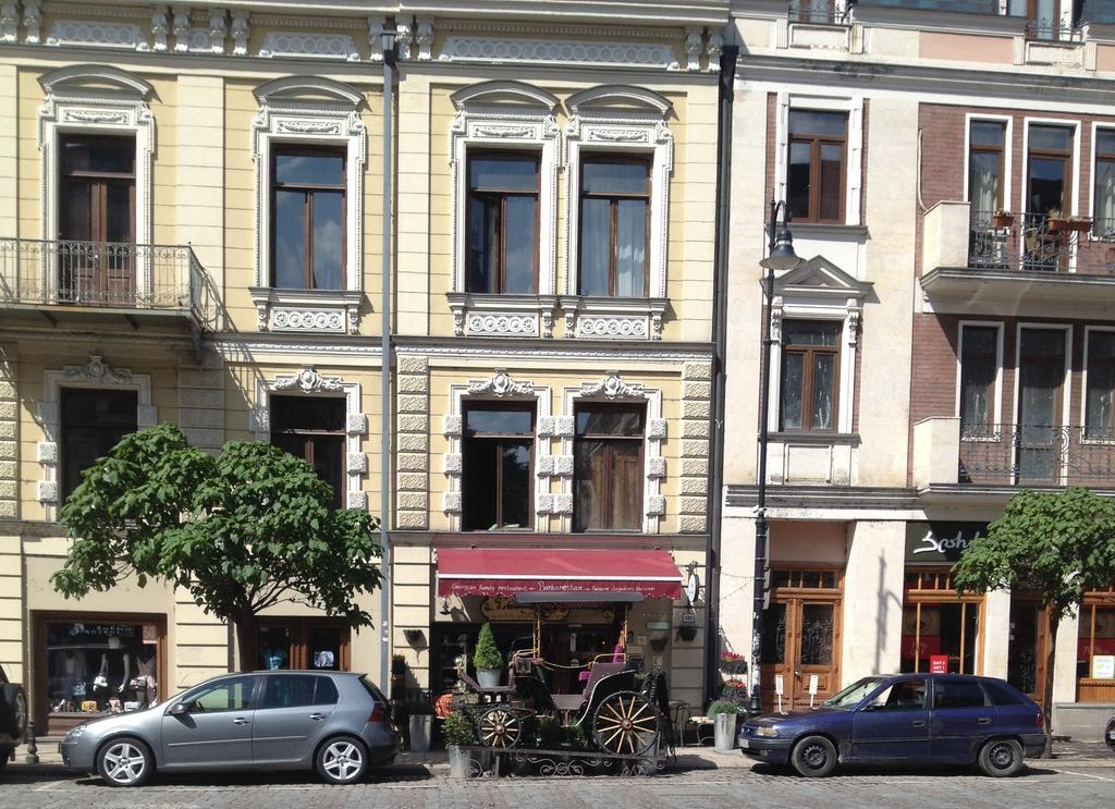 Alaroid'S Gt Appartement Tbilisi Buitenkant foto